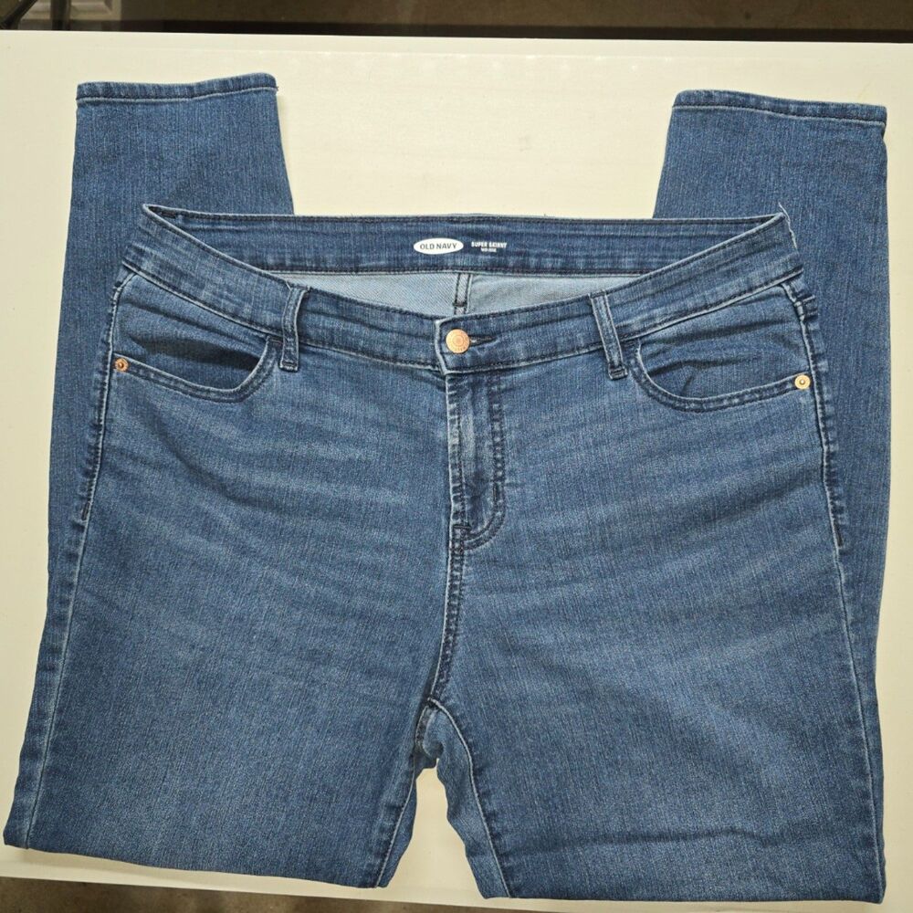 Old Navy Super Skinny Mid Rise Stretch Medium Wash Jeans Women's Size 14